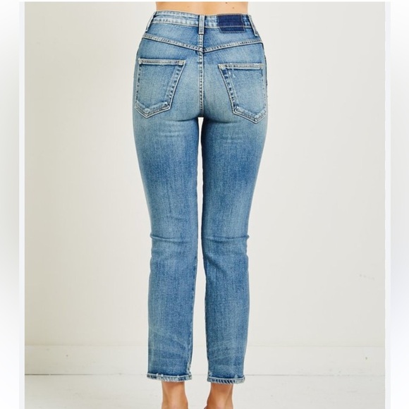 AMO Chloe Crop Girl Crush distressed buttonfly Jean size 26 - Picture 2 of 11